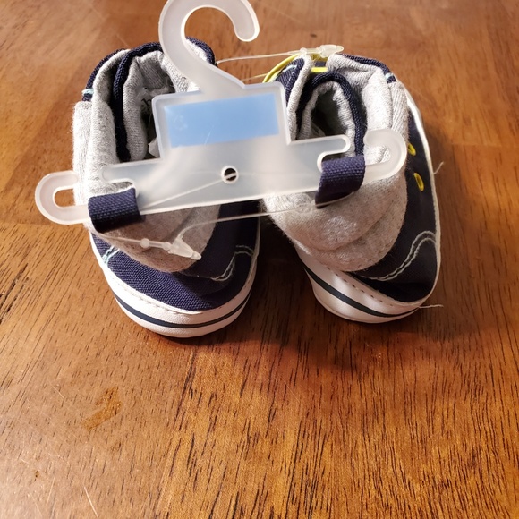 3-6 Month - Child of Mine by Carters - Baby Shoes - Picture 3 of 6